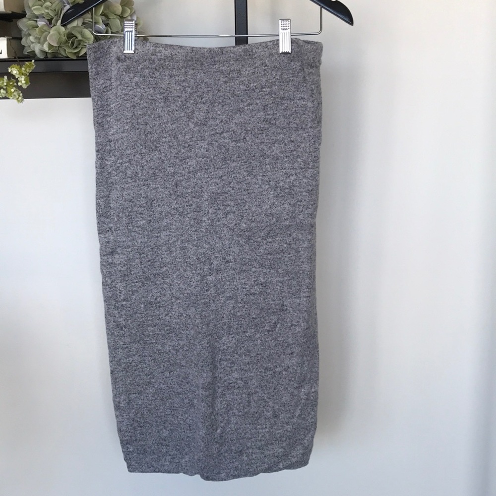 Express Knit Skirt